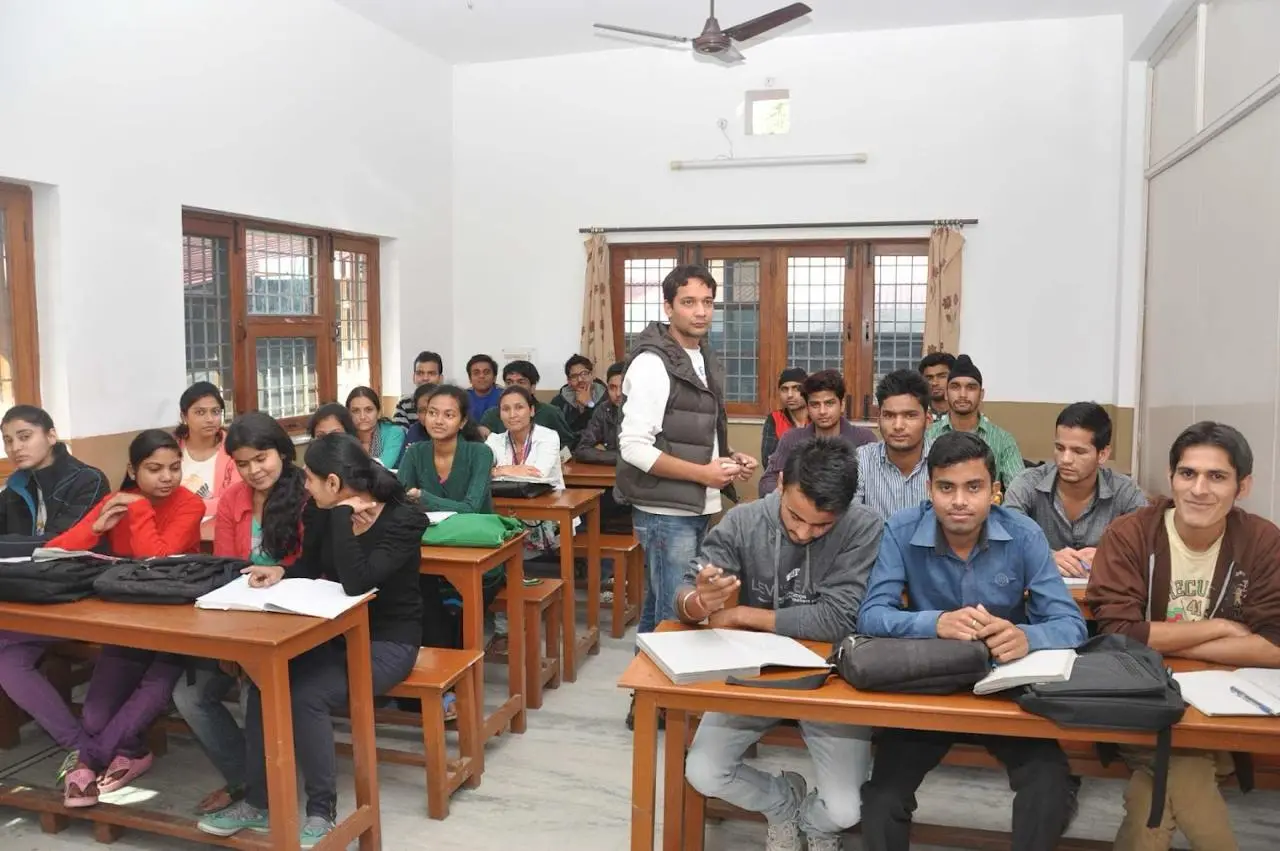 Dehradun CLAT Academy (3)